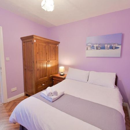 Ocean Breeze Apartment Лехінч Екстер'єр фото