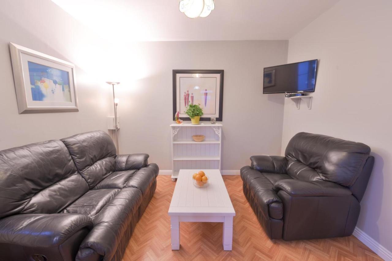 Ocean Breeze Apartment Лехінч Екстер'єр фото